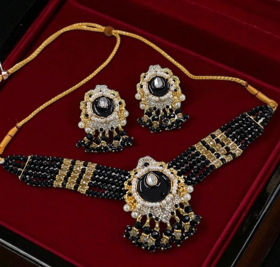 Elegant Bridal Choker Set