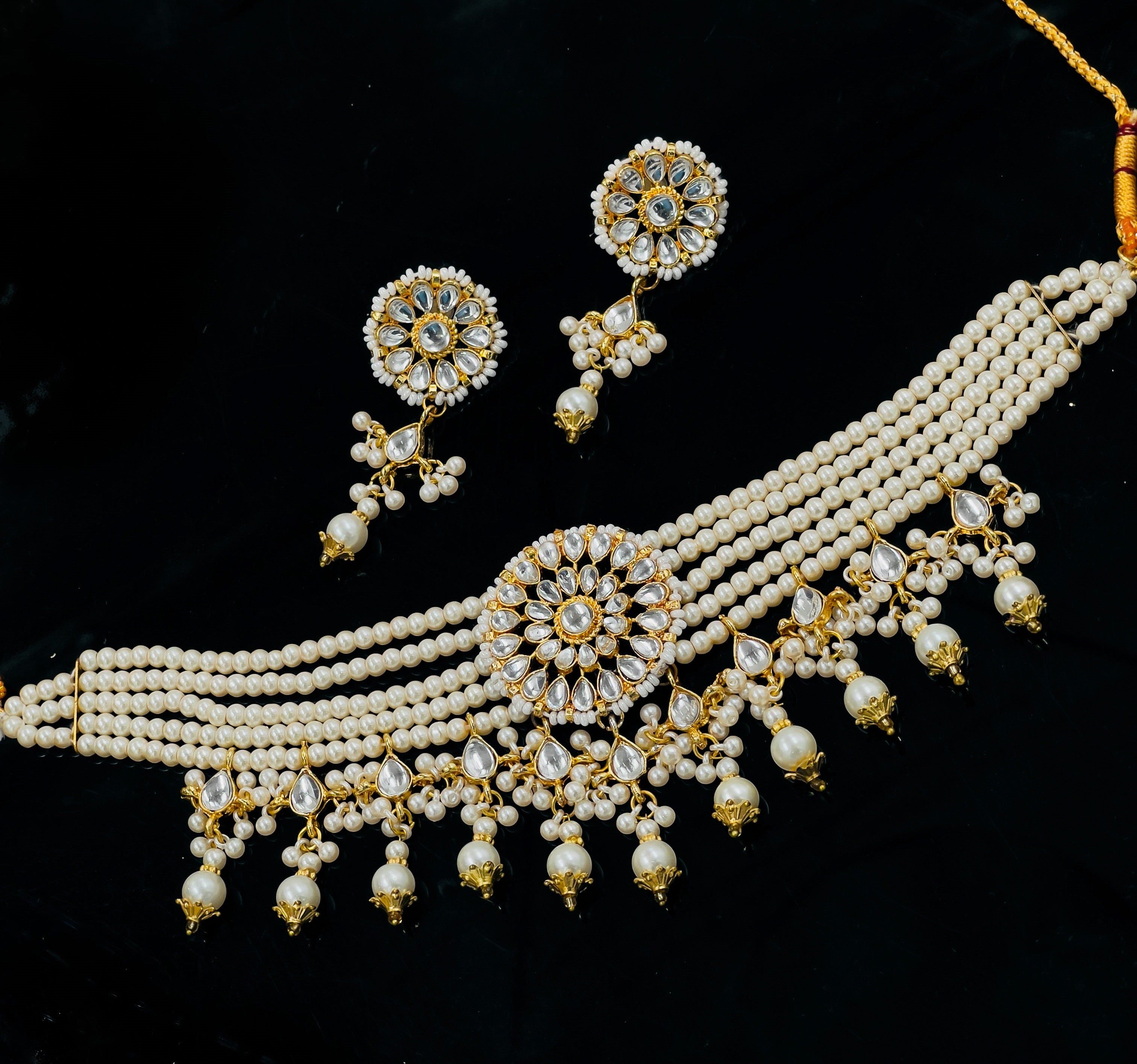 Golden Tear Floral Choker Set